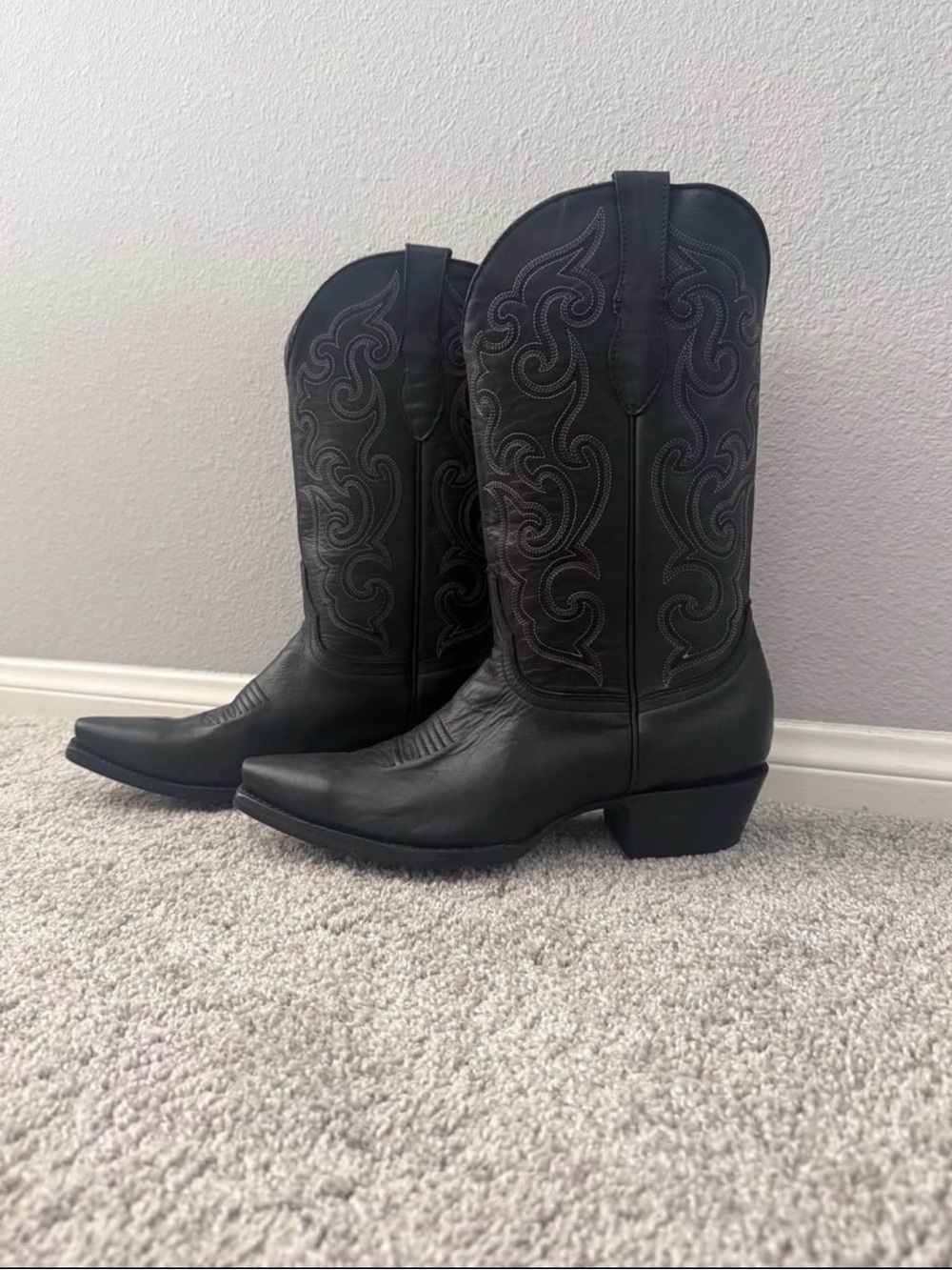 Cavender’s Women’s Black Western Cowboy Boots